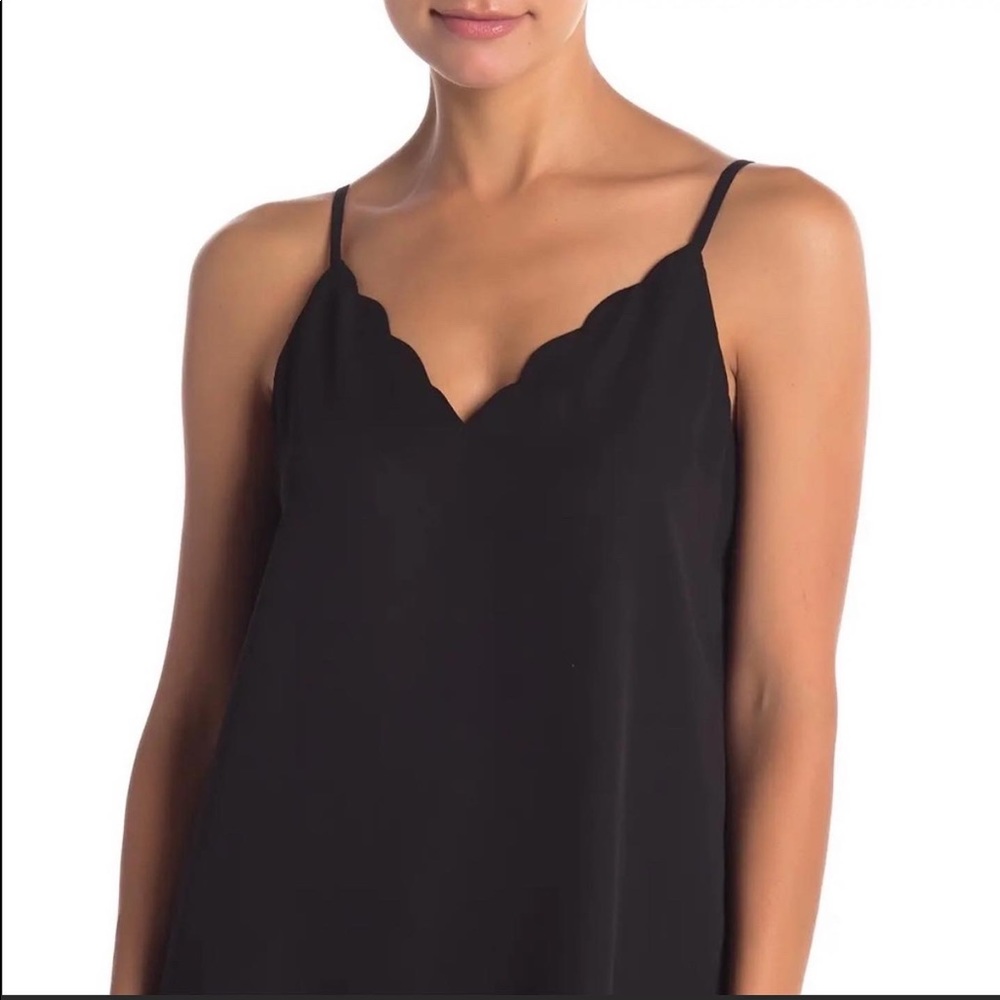 Socialite black tank top